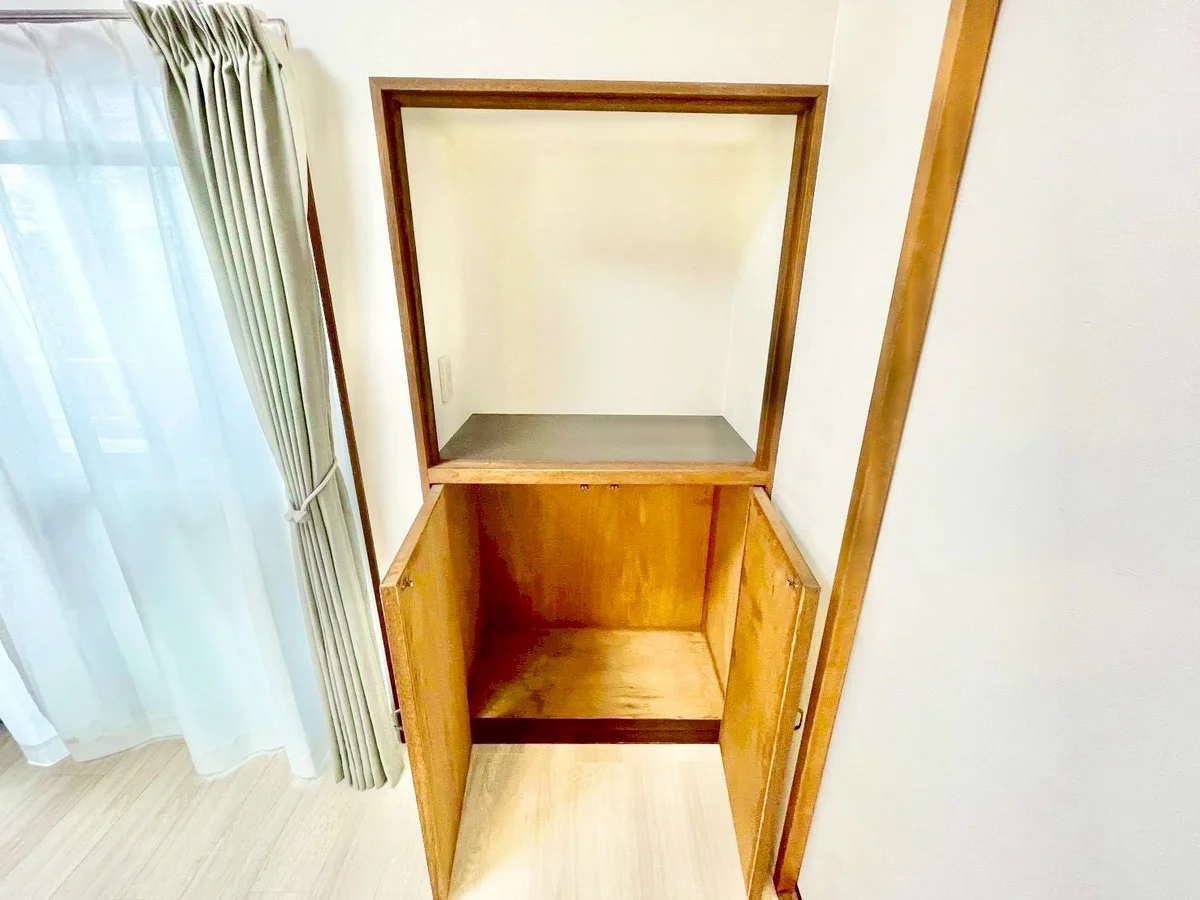 ※撮影用の観察植物・食器調理器具・雑貨類等はございません。※写真は現況優先