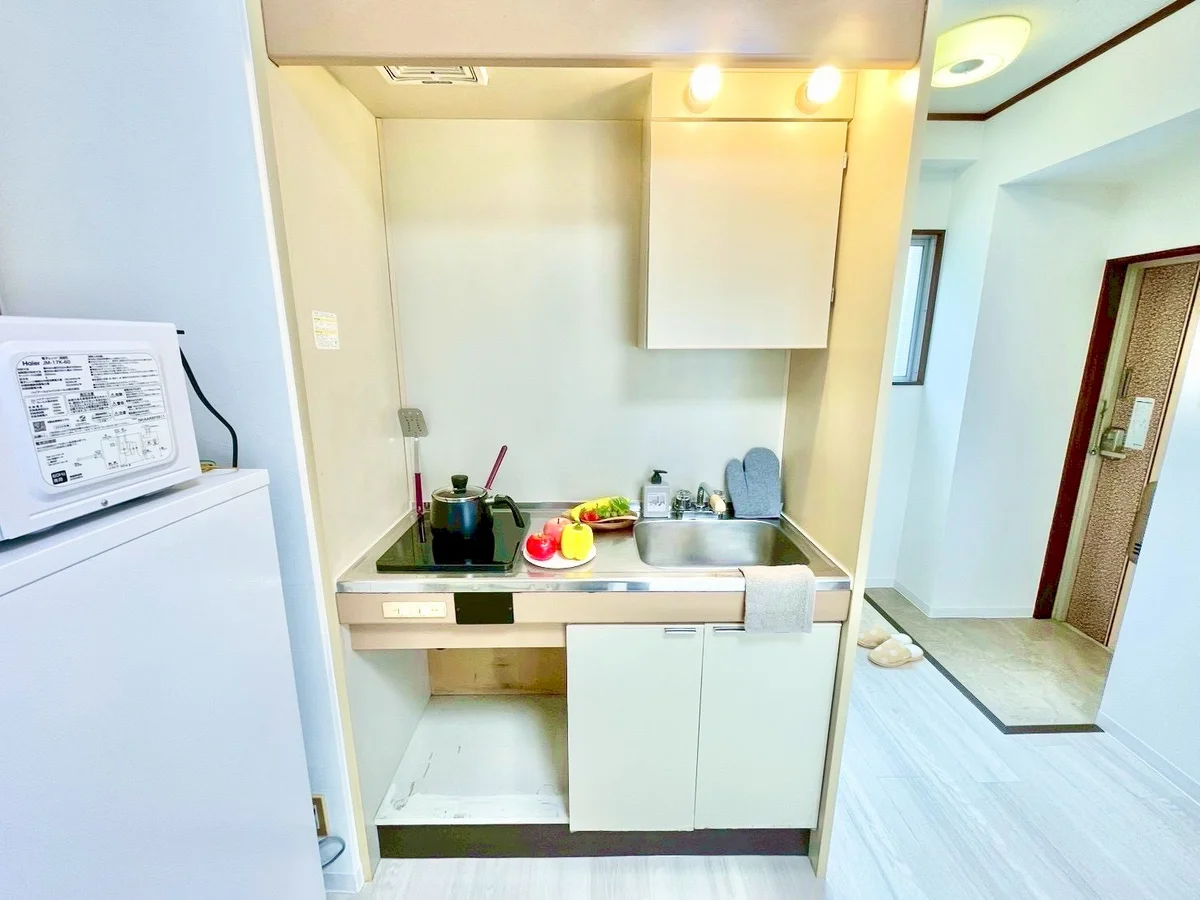 ※撮影用の観察植物・食器調理器具・雑貨類等はございません。※写真は現況優先