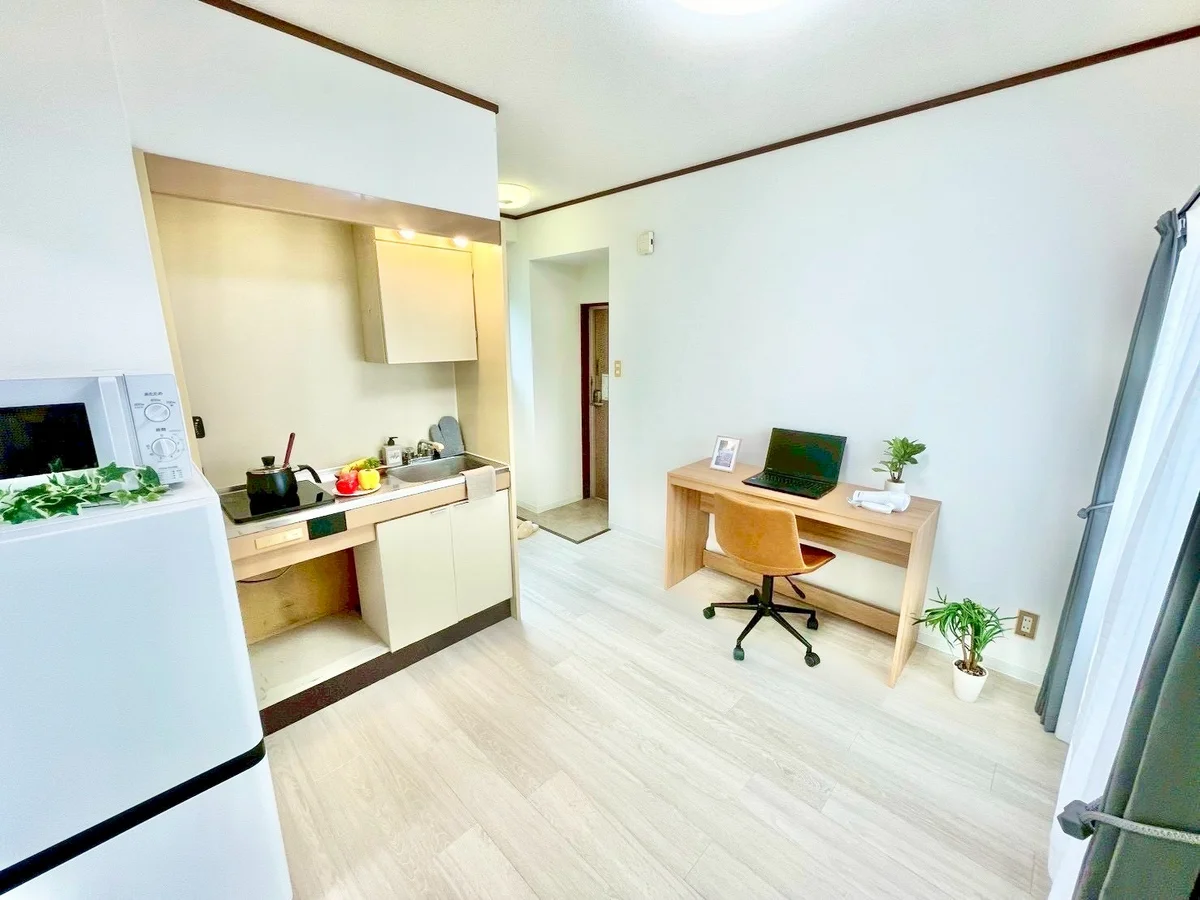 ※撮影用の観察植物・食器調理器具・雑貨類等はございません。※写真は現況優先