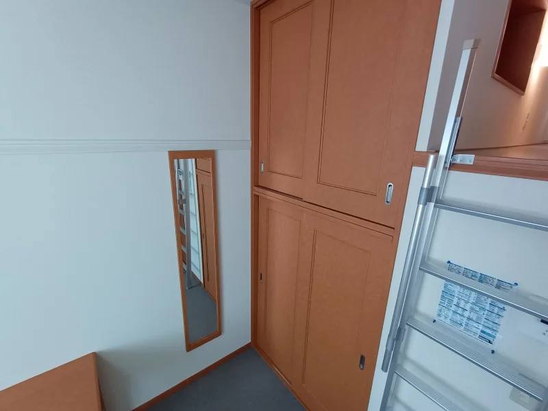 実際の収納は仕様が異なる場合がございます