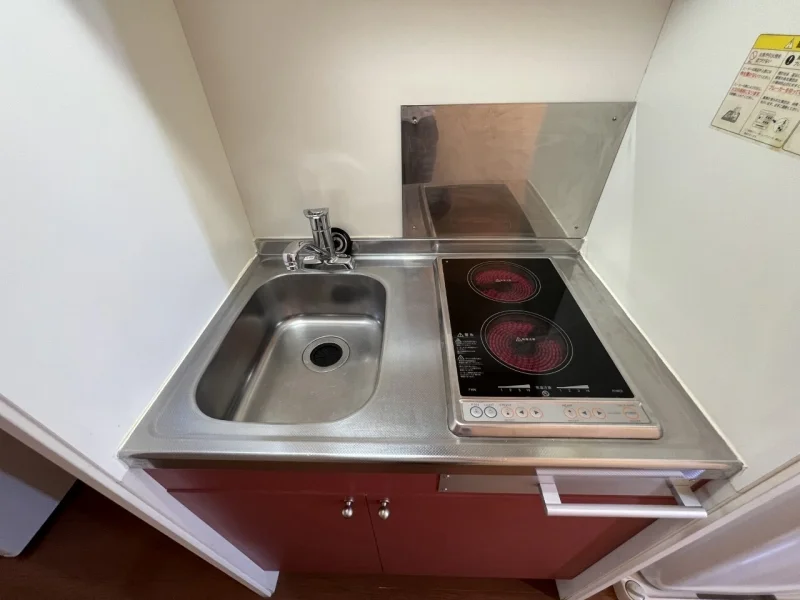 コンロは２口コンロです。