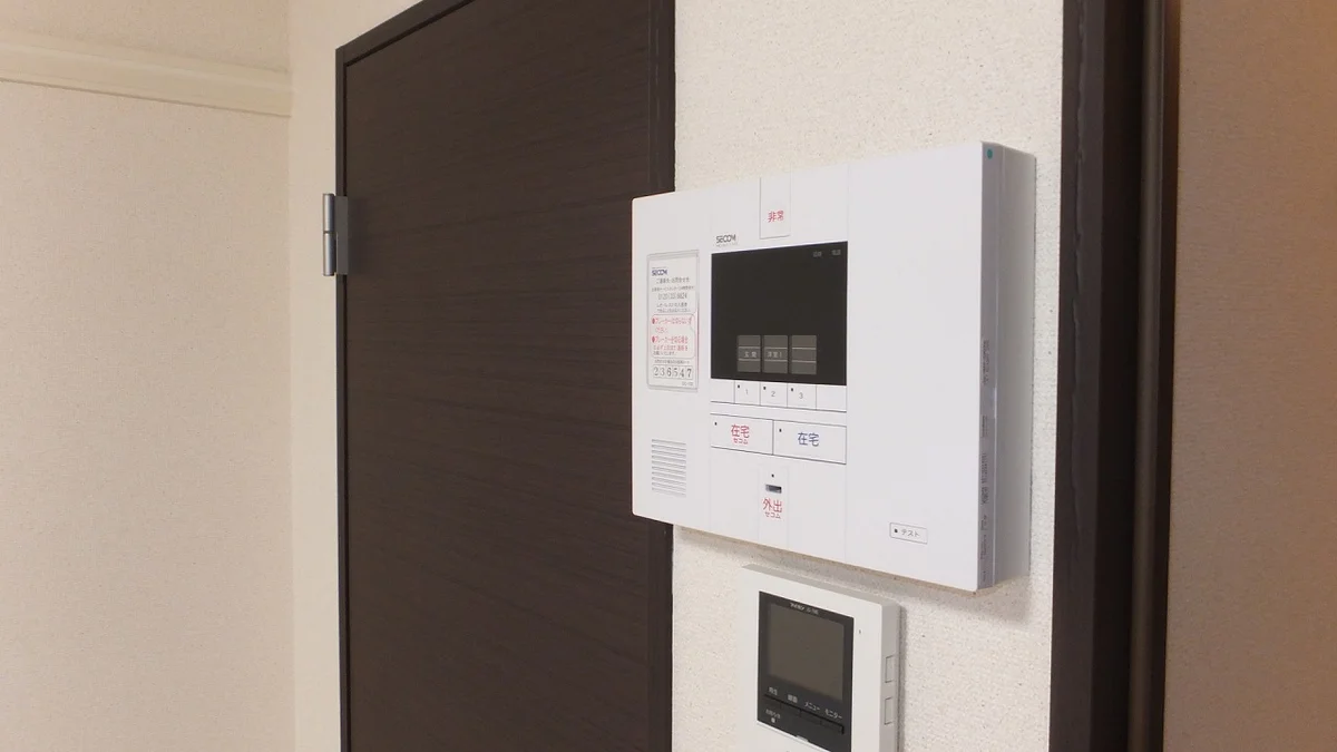 セコム付き物件になります。