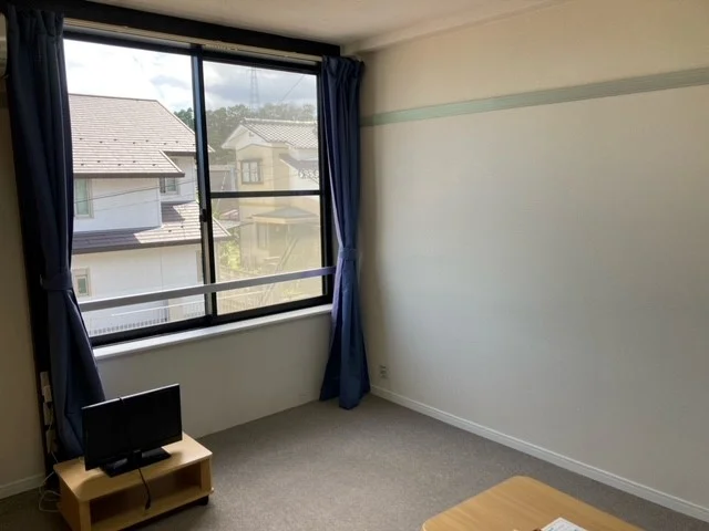 居室は1Ｆフローリング、2Ｆは絨毯。