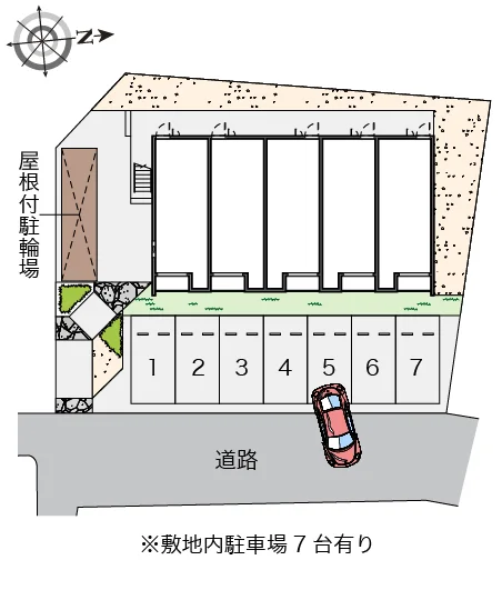 敷地内駐車場7台有り