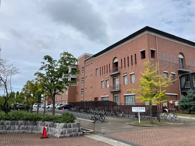新潟県立大学