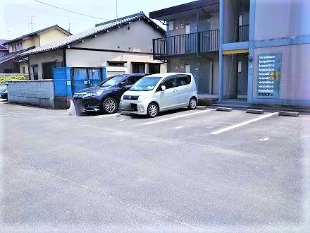 敷地内駐車場