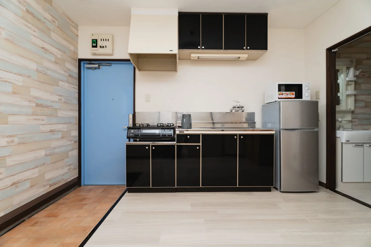 冷蔵庫、電子レンジ、コンロ付きです！