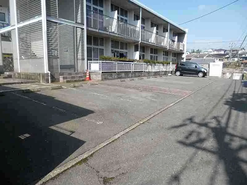 写真と現状が異なる場合は現状を優先します。