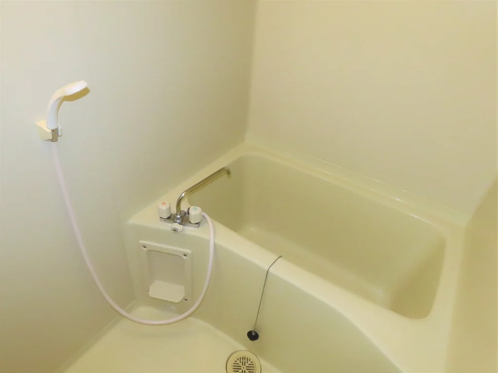 お風呂、トイレは完全別です