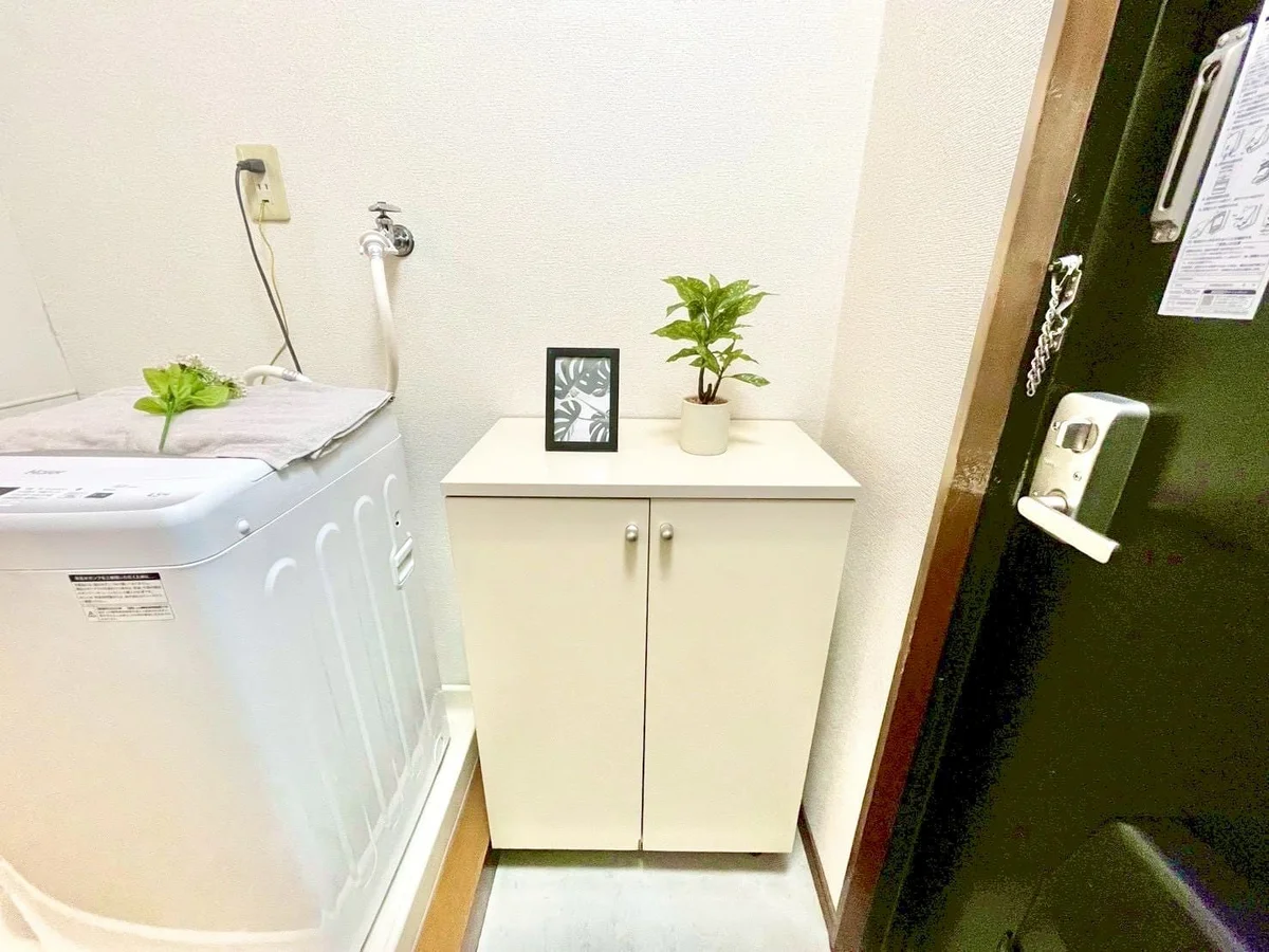 ※撮影用の観察植物・食器調理器具・雑貨類等はございません。※写真は現況優先