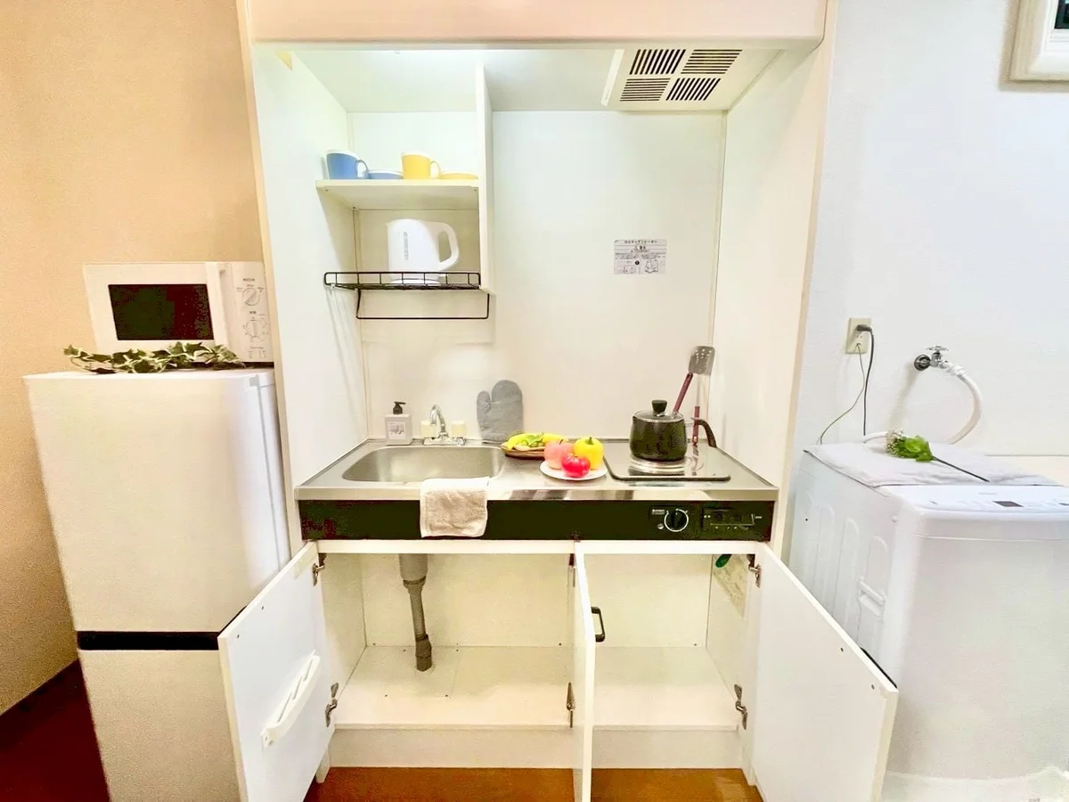 ※撮影用の観察植物・食器調理器具・雑貨類等はございません。※写真は現況優先