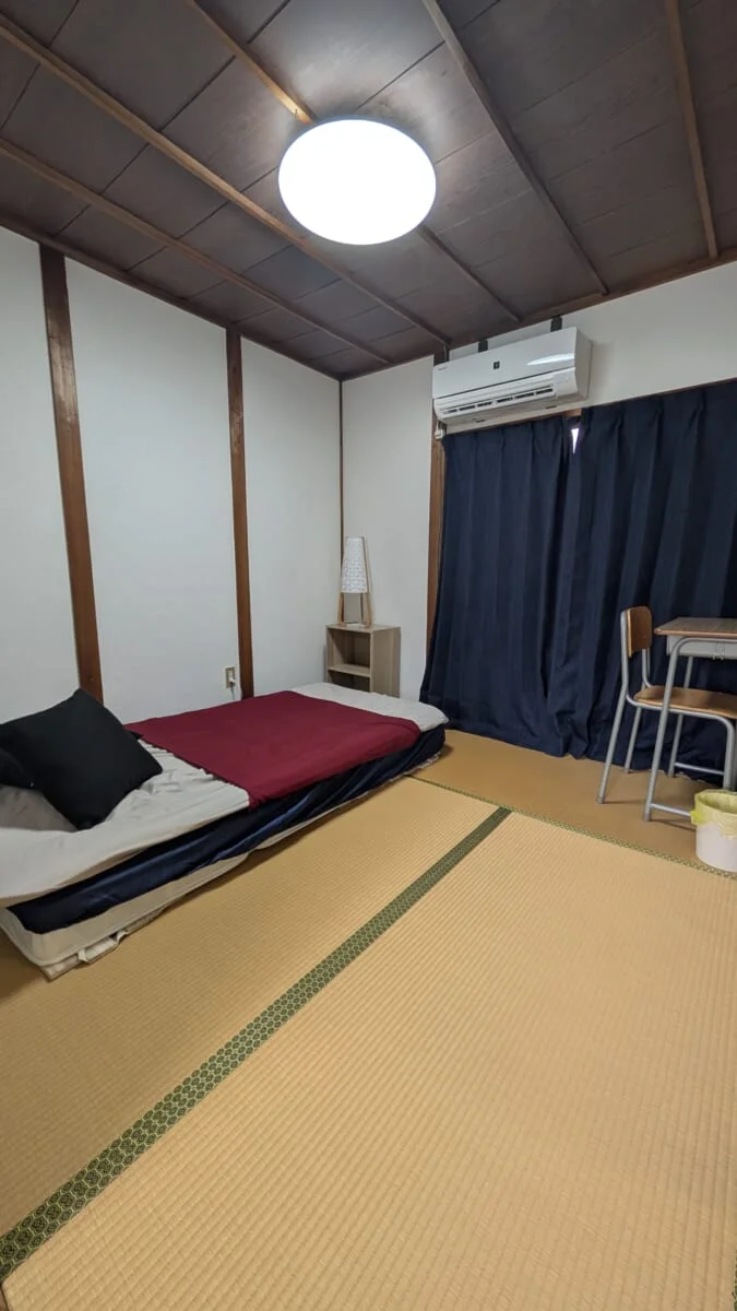 こっちにも布団があります♪