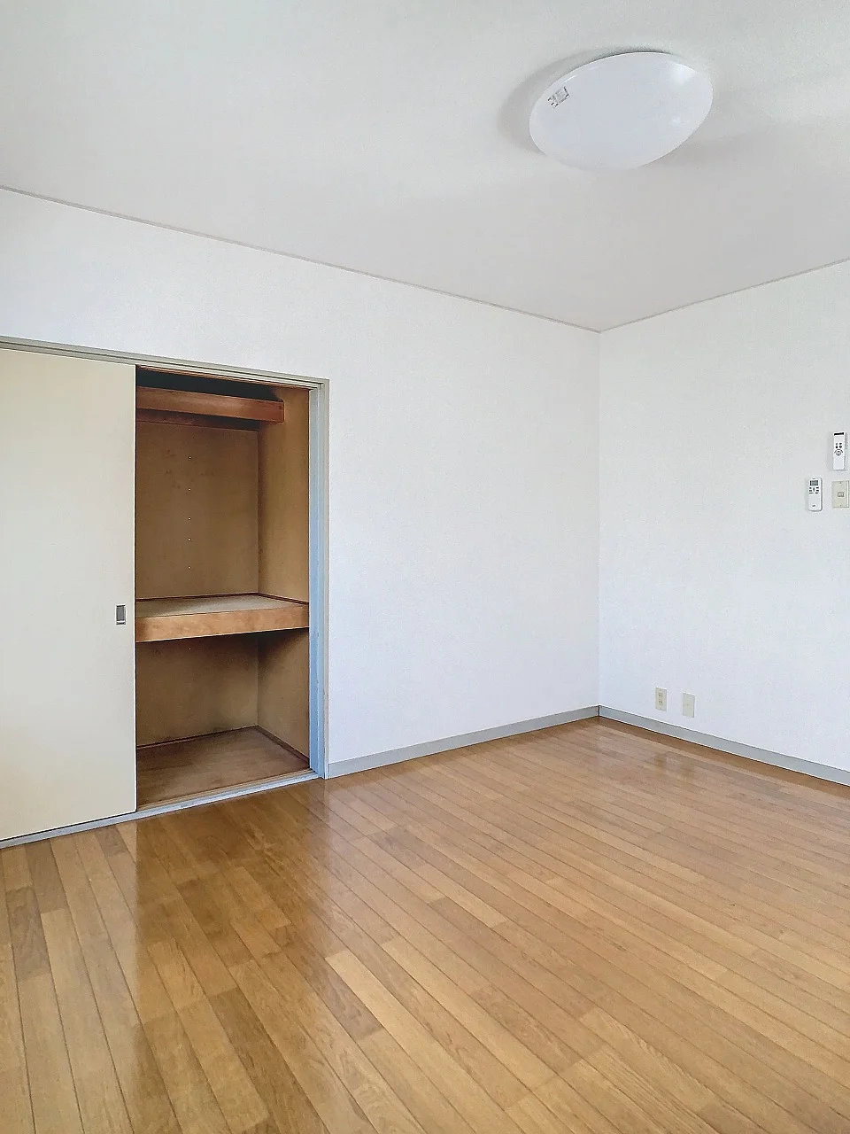 収納（押入）あり