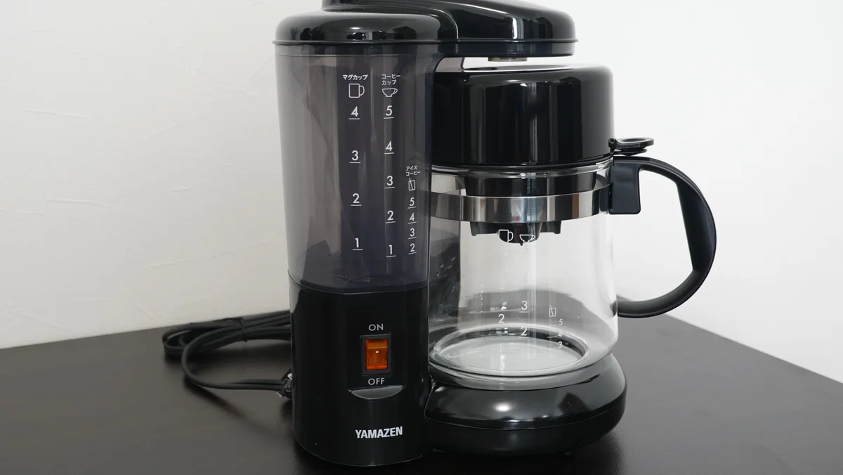 コーヒーメーカーを用意しています。