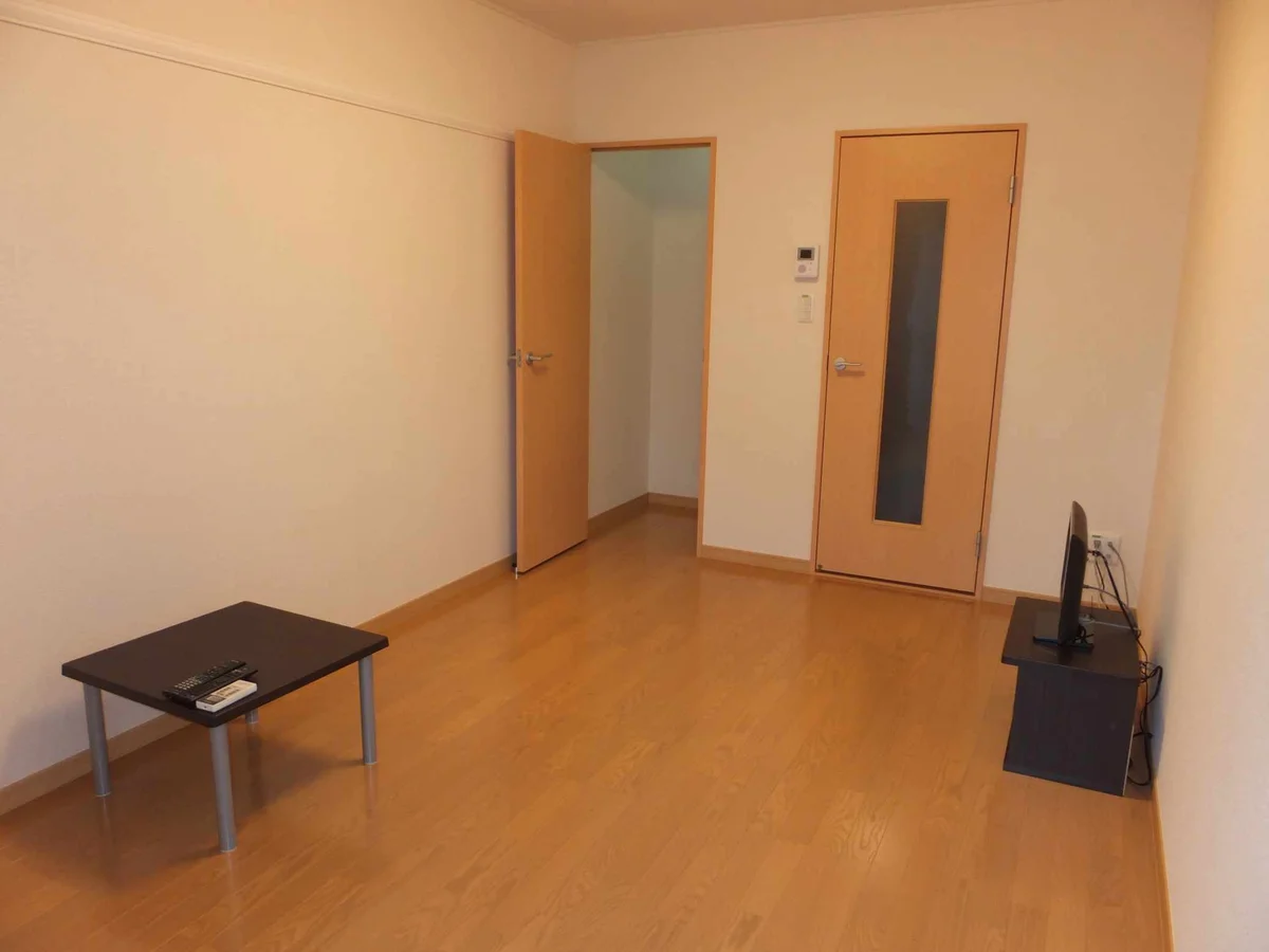 家具家電付き。家具家電はお部屋によって設置状況が異なります。