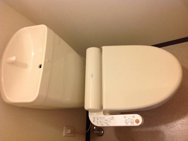 ウォシュレット機能付