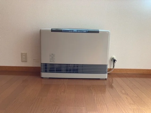 ガスストーブ