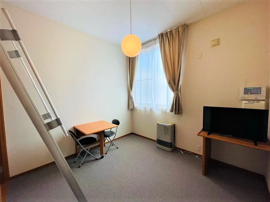 ★ハシゴを立てるとお部屋がより広く使えます★