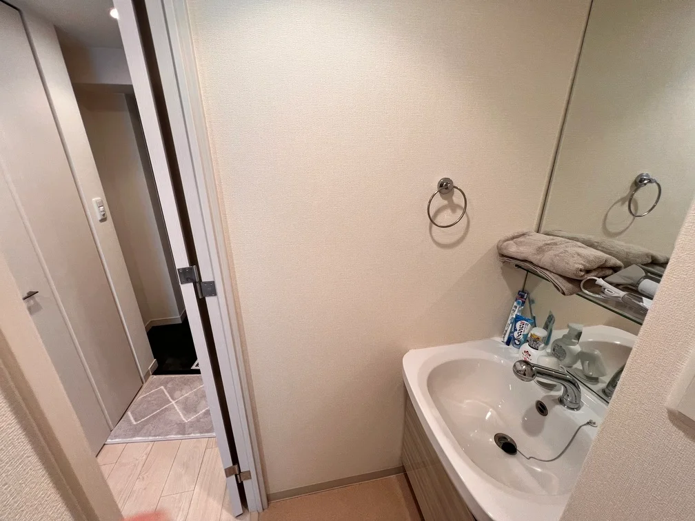 清潔感のある洗面台です。