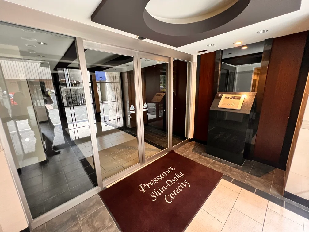 高級感のあるエントランスです。