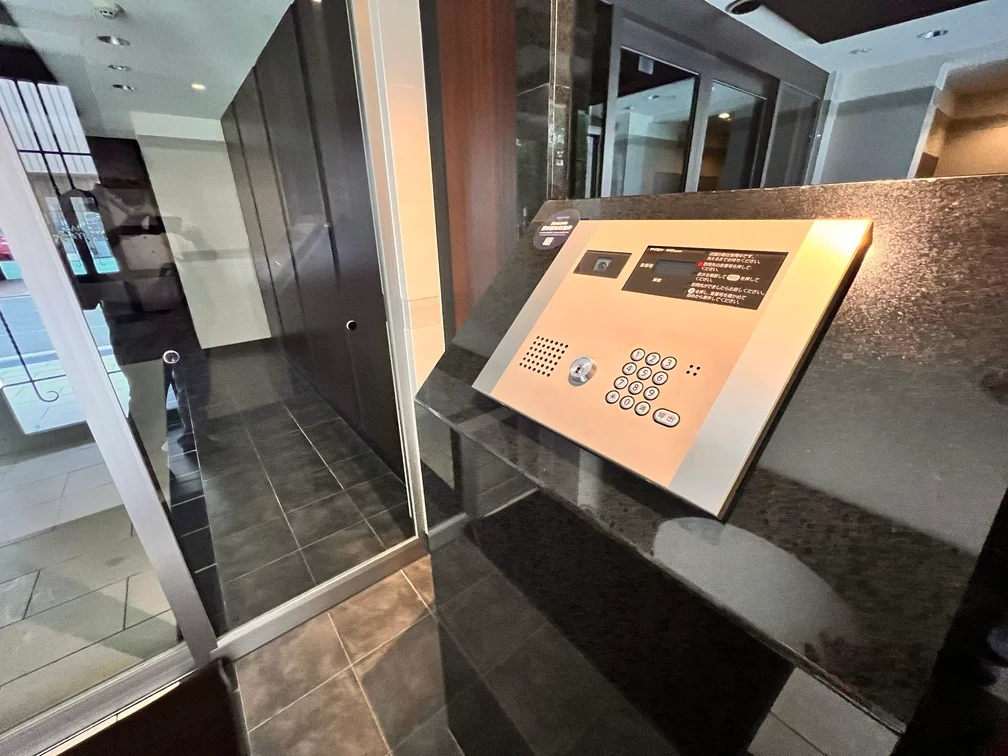 オートロック完備です。