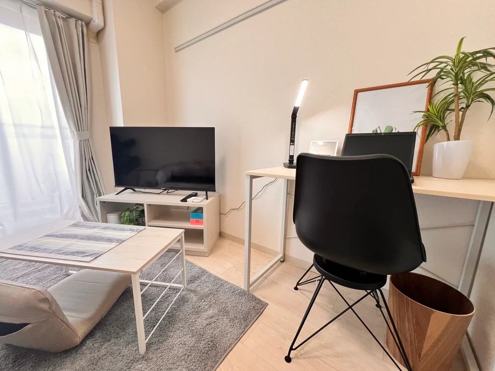 家具は白で統一し、明るいお部屋です。