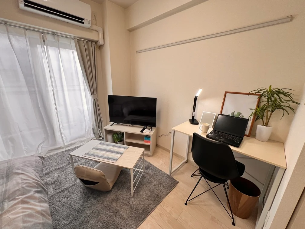 清潔感のある家具を入れております。