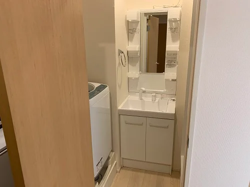 独立洗面台