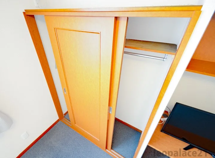 実際と異なる場合がございます。