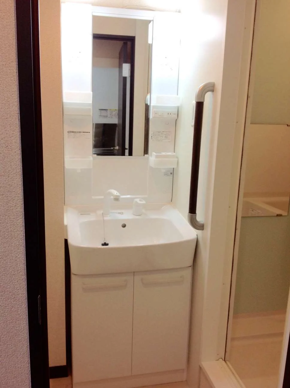 独立洗面台付き