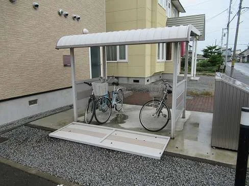 屋根付き駐輪場