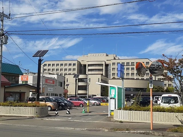 青森市民病院まで949m