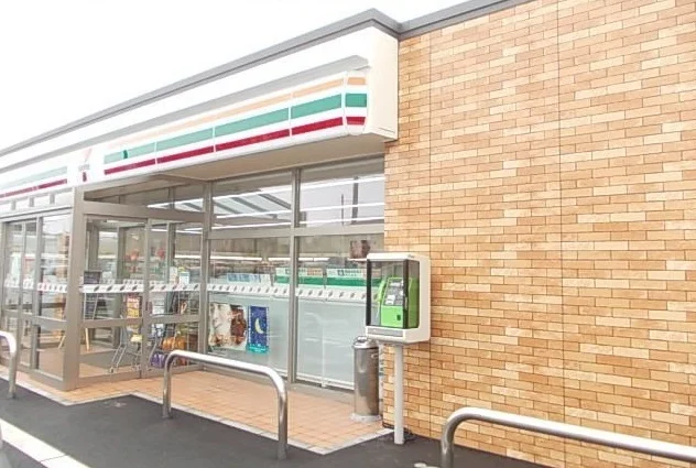 セブンイレブン市川桔梗野店まで2300m