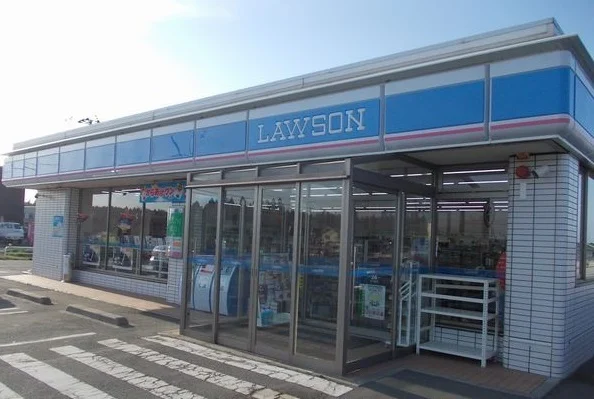 ローソン下田緑ヶ丘店まで300m