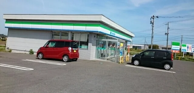 ファミマ八戸水産加工団地前店まで1950m