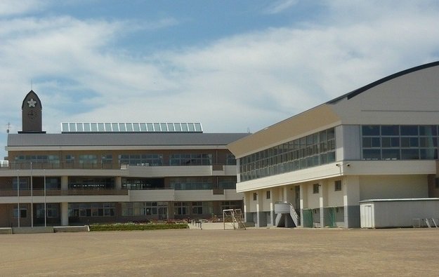 久慈小学校まで450m