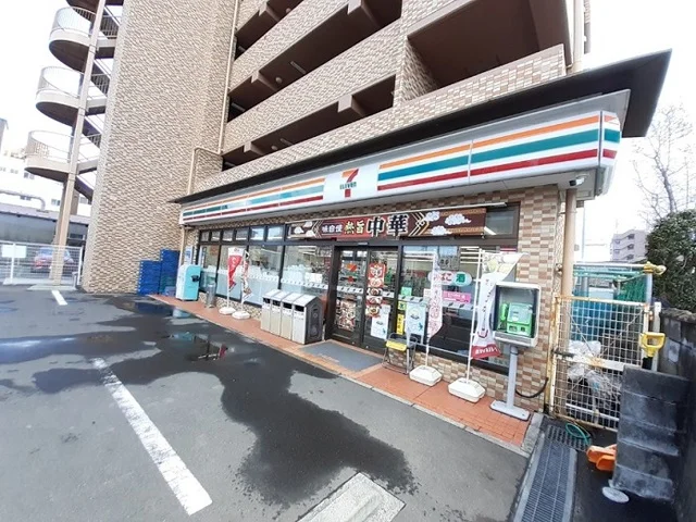 セブンイレブン河原町店まで200m