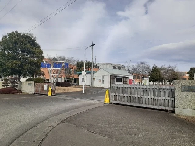 東北高等学校　泉キャンパスまで2500m