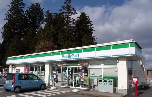 ファミリーマート西宮野目点まで1200m