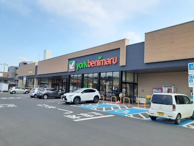 ヨークベニマル仙台東照宮店まで900m