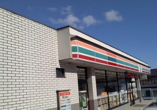 セブンイレブン二本松竹根通り店まで800m