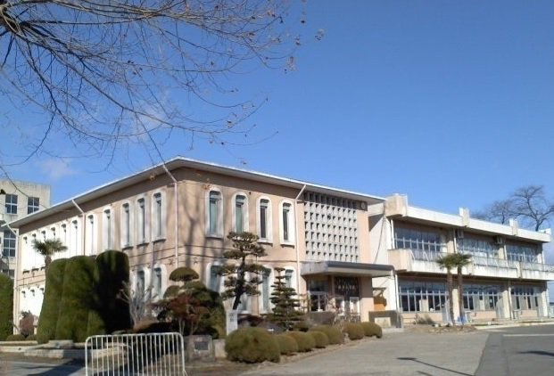 油井小学校まで1800m