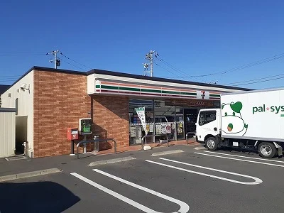 セブンイレブン日立鮎川６丁目店まで270m