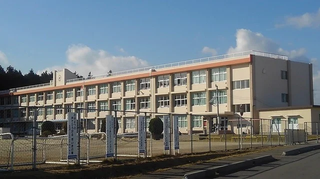茨城町立葵小学校まで750m