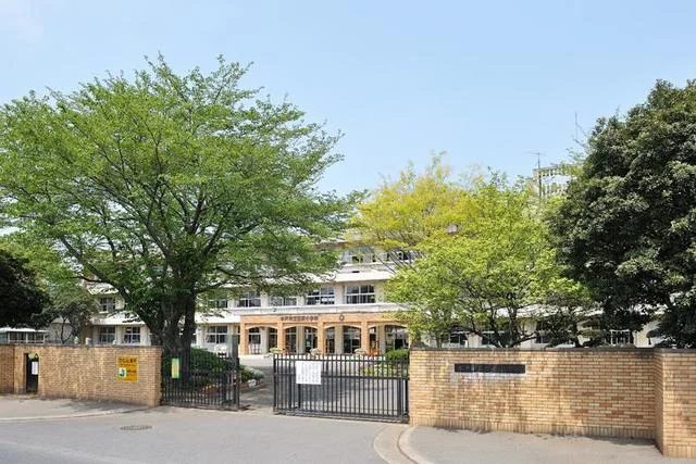 水戸市立笠原小学校まで600m