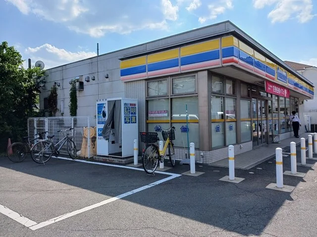 ミニストップまで775m