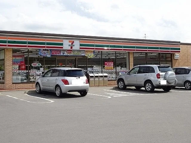 セブンイレブンまで450m