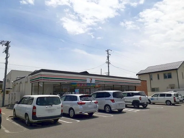 セブンイレブン　松本木工町店まで450m