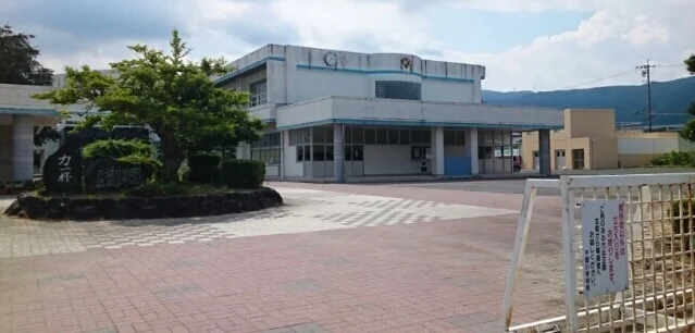 千郷小学校まで2040m