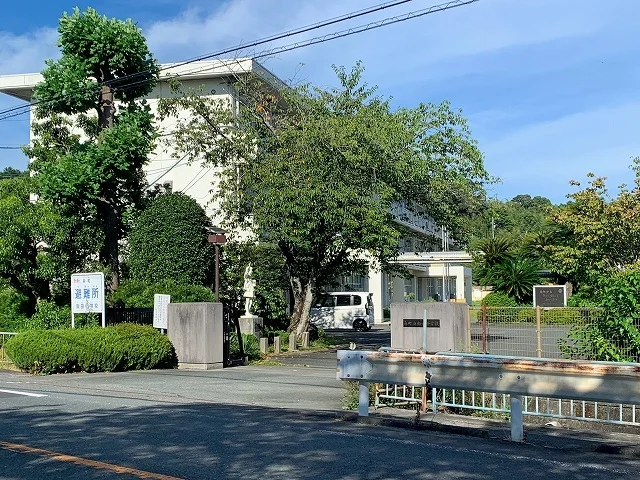 飯田小学校まで350m